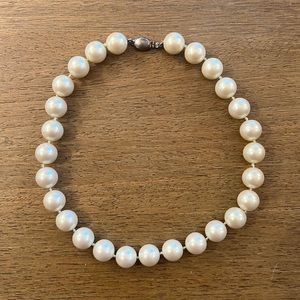 Vintage Faux Pearl Necklace